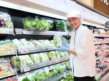 お仕事終わりにお店でお買い物可能！
社割(規定あり)があるので、家計にも優しいとスタッフさんから大好評です♪