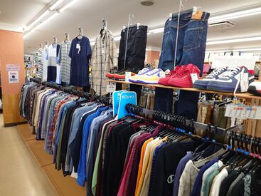 リユース＆リサイクルで環境に配慮♪
いきなり買取や査定はお願いしないので
初めての方も安心して下さいね！