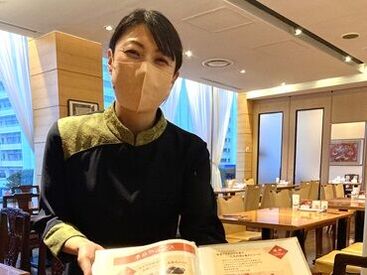 高級店なのにどこか温かい、お客様もスタッフも「居心地がいい」空間です♪
主婦さんも活躍中です◎