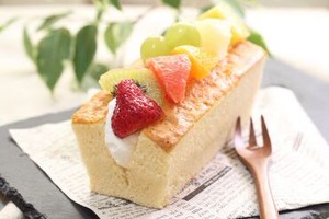 ﾟ*｡☆ NEWスタッフ募集 ☆。*ﾟ
幅広い年代が活躍中！
食品販売経験を活かして時給1500円～1700円でお仕事☆彡