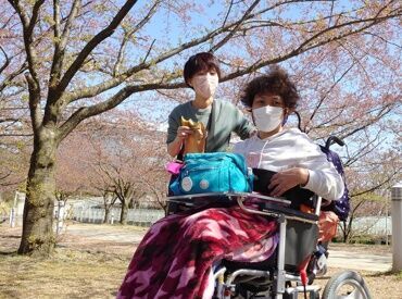 ▼未経験からでも資格取得できる！▼
研修を受講して初任者研修や、
介護福祉士の資格を取得できます◎