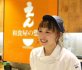 ファン多数♪社割で安く購入して、家で楽しんでいます！そんなSTAFFもいますよ◎食費も節約できます★