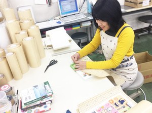 主婦(夫)さんをはじめとした、女性の方々が大活躍中♪
未経験の方も大歓迎！"コツコツ作業が好き"そんな貴方は大活躍できます◎