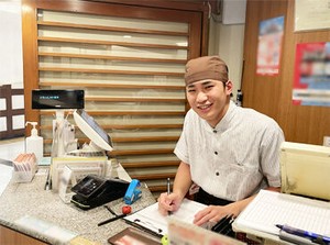 ≪試食制度や社内販売あり≫
お店の味が分かるとお客様にもオススメしやすくなる◎
よりお店を好きになるきっかけに♪