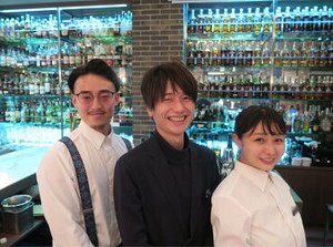 20～30代を中心に、明るく個性的なメンバーが揃っています！
スタッフ同士のコミュニケーションが良好で、風通しの良い職場◎