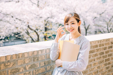 あなたにピッタリのお仕事が見つかる♪
まずは登録だけも＼歓迎！／
少しでも気になる方はお気軽に★