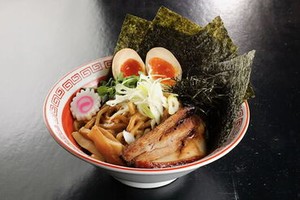 ≪未経験＆学生さんOK≫
 目標・夢のために稼ぎたい、学費を自分で貯めたい、お小遣い稼ぎをしたいetc...応募理由はイロイロ♪