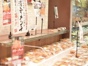 ライフスタイルに合わせて働けます♪食品～日用品までオトクに"社割"でお買い物もできちゃう！時給以上の魅力がいっぱい！