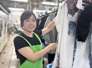 ≪女性スタッフ、多数活躍中≫
お昼休憩中もわきあいあいとした雰囲気♪
子育ての話をしたりも★