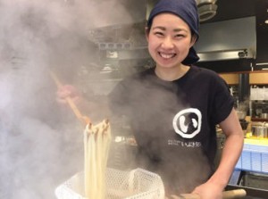 いりこ出汁が効いた立ち食いうどん店。トレーニング有で未経験も安心◎