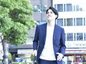 異業種から転職された方も多数！イチから丁寧にお教えしますので、安心してご入社ください◎