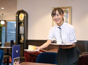週2・4h～OK！授業前後で短時間だけ入る学生さん、昼はバイト＆夜はバンド練習のフリーターさんなど様々在籍★