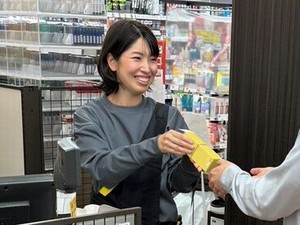 ココカラファイングループは未経験の方、大歓迎★特別な経験は不要！スタッフ同士の仲が良く、チームワークの良さも自慢です◎