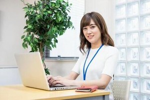 広島で大人気のおにぎりの仁多屋

基本的なPC操作が出来ればOK！
事務経験者の方を募集中☆
何でも聞いてくださいね◎