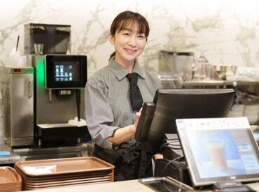 「カラフルで可愛いスイーツ」もたくさん販売中♪CAFE de CRIEの季節メニューは種類豊富でシーズン毎に楽しみがいっぱい★