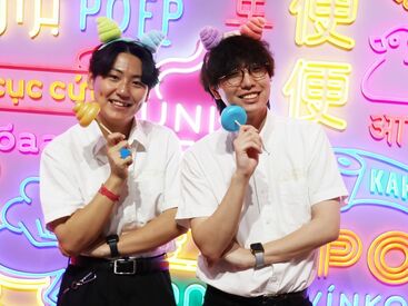 お子さん連れのファミリー層や
カップル・お友だち同士のお客様が多め♪
毎日たくさんのお客様がご来場中★