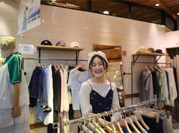 チームワーク抜群のお店♪
「オシャレが好き」という人が集まりやすいから、
自然と仲が良くなります★