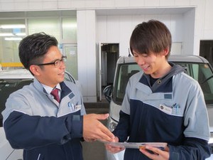 「燃費がよく、小回りが利くんです！」…お客様と会話をすることも立派なお仕事です！お話好きの方なら更に楽しく働けます◎