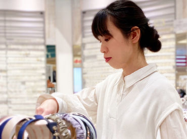 「好きなモノに囲まれて仕事がしたい」
そんな方は見逃し厳禁です！
オシャレ好きには堪らないアイテム多数◎