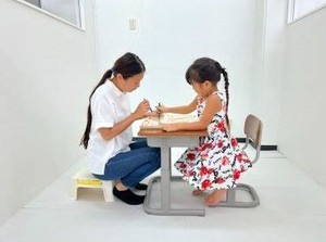 ＼主婦(夫)さんも働きやすい♪／
家庭都合やお子さんの体調不良等による
お休みも柔軟に調整OKです！
久々のお仕事復帰も応援！