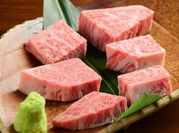 厳選された黒毛和牛A5のお肉達！
まかないで食べれるかも!?
人気店の絶品まかない！
お肉について学びたい方にも必見です★