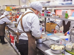 ＜シフトはお気軽に相談OK＞
お子さん行事などお休みの相談OK！