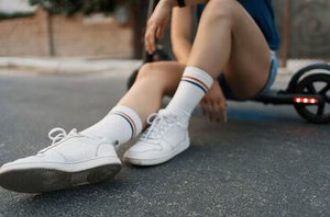 ﾟ*｡☆ NEWスタッフ募集 ☆。*ﾟ
オシャレスニーカーショップ
品出し・ストックSTAFF
即日～長期勤務おっけー☆