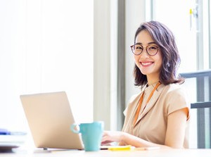 20～50代の女性スタッフが活躍中のお仕事♪
履歴書不要で面接OK☆