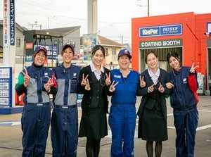 普通自動車運転免許だけあればOK！
色々な車と出会える"ガソリンスタンド"勤務♪