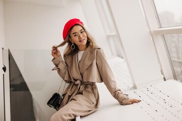 ﾟ*｡☆ NEWスタッフ募集 ☆。*ﾟ
SNSでも人気のアパレルブランド♪
アパレル店員デビュー☆