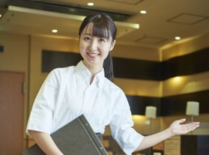 「初バイトだったけど
社員さんが優しく教えてくれた!」
「先輩が皆優しかった!」
スタッフアンケートにはこんな回答が沢山♪