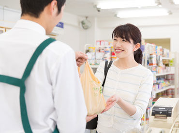 お客様は地元の方がメイン◎
比較的落ち着いたお店なので、未経験の方にもオススメ★