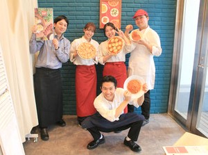 ＼スタッフ同士なかよし！／
『なじめるかな…』と不安になる心配なし♪
居心地がいいから初バイトにもピッタリ！