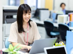 時給1500円以上！
経験・スキルを最大限考慮し、給与を決定します！
オフィスは東銀座駅徒歩1分と
駅チカで通いやすいですよ！