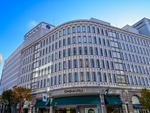 ≪大丸神戸店で大募集！★≫
役割分担もはっきりしているので
覚えやすくて働きやすいのが魅力◎