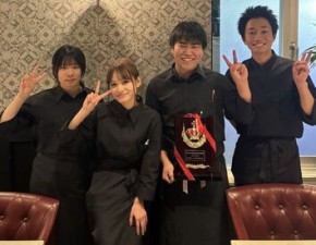 ☆＊おしゃれ自由＊☆
髪・ピアス・ネイル・ヒゲ
どれも我慢しなくてOK！
あなたらしいスタイルを貫けます♪