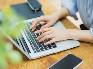 特別な知識や経験は不要♪
基本的なPC操作ができれば問題なし◎
できることからお任せします！
※写真はイメージです