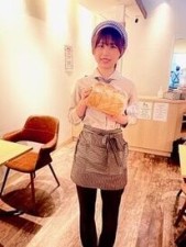 お客様の「美味しい！」がやりがいに♪
ここで学んだことは、私生活でも活かせる★
＜フリーター/主婦層活躍中＞