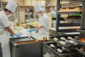 パンの焼けるいい匂いが漂う店内で働ける！
地域に根差したベーカリーで
みんなで楽しくパン作りに勤しみませんか？