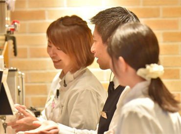 むさしの森珈琲でNEW STAFF大募集！店内はとってもオシャレだけど、どこかホッとする癒しの空間になっています♪