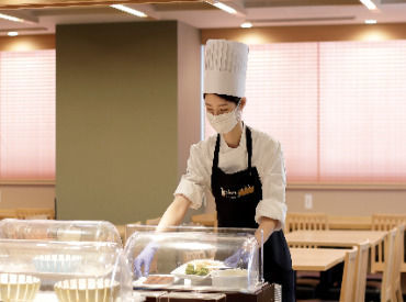 1食100円で食べれる朝食付き！
スタッフから人気です！
お仕事して朝食を食べて、
温泉に入ってリフレッシュして帰宅も♪