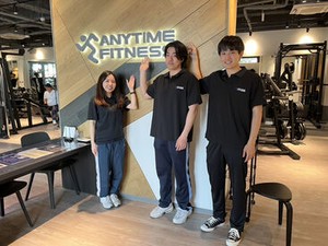☆フルタイムでの勤務大歓迎☆
先輩からのフォロー体制も抜群なので
未経験の方もすぐに覚えられます♪