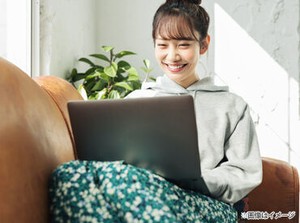 ＼20～40代女性活躍中／
PC持ってなくても大丈夫！
必要に応じてお仕事で使用するPCや備品は会社から貸与します◎