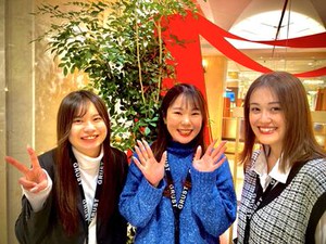 即日勤務×日払いもＯＫ♪
髪型・髪色・ネイル・ピアス自由★
あなたらしくお仕事しましょう！