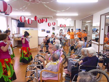 ★プライベートも大切にできる！★
家庭・学校・仕事と両立している方多数！！
無資格・ブランクさんも大歓迎です♪
