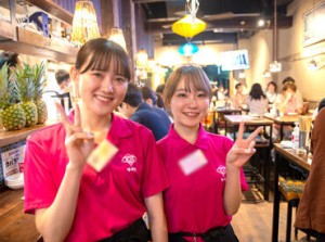 20代のスタッフがメインで活躍中♪
居心地よくて続けてるスタッフが多数…!!