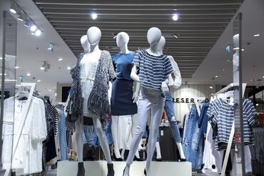 服装は基本的に自由◎
誰でもできるお仕事♪
未経験OK×翌日振込⇒即現金GET★