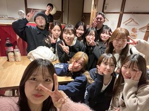 若いお客さん多めのオシャレな餃子屋さん♪
バイト想いの店長さん、
優しいスタッフと一緒に
楽しい思い出を作ろう(*^^*)／☆