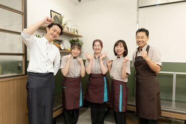 デニーズでは学生さんや主婦さんなど、幅広い年代の方が多数活躍中です♪