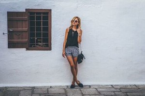 ﾟ*｡☆ NEWスタッフ募集 ☆。*ﾟ
SNSでも人気のアパレルブランド♪
アパレル店員デビュー☆
制服貸与で出費なし◎